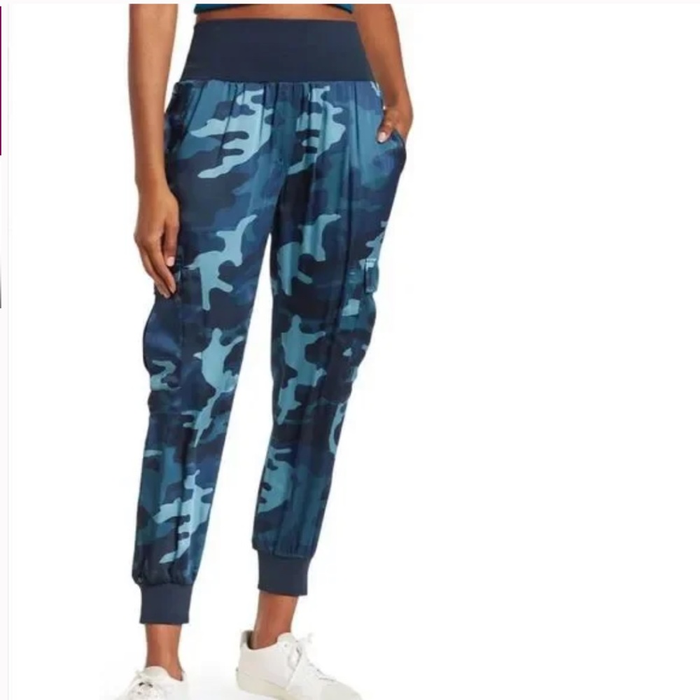Cinq a Sept Tous le Jour Jiles Camo Joggers Peacock Blue